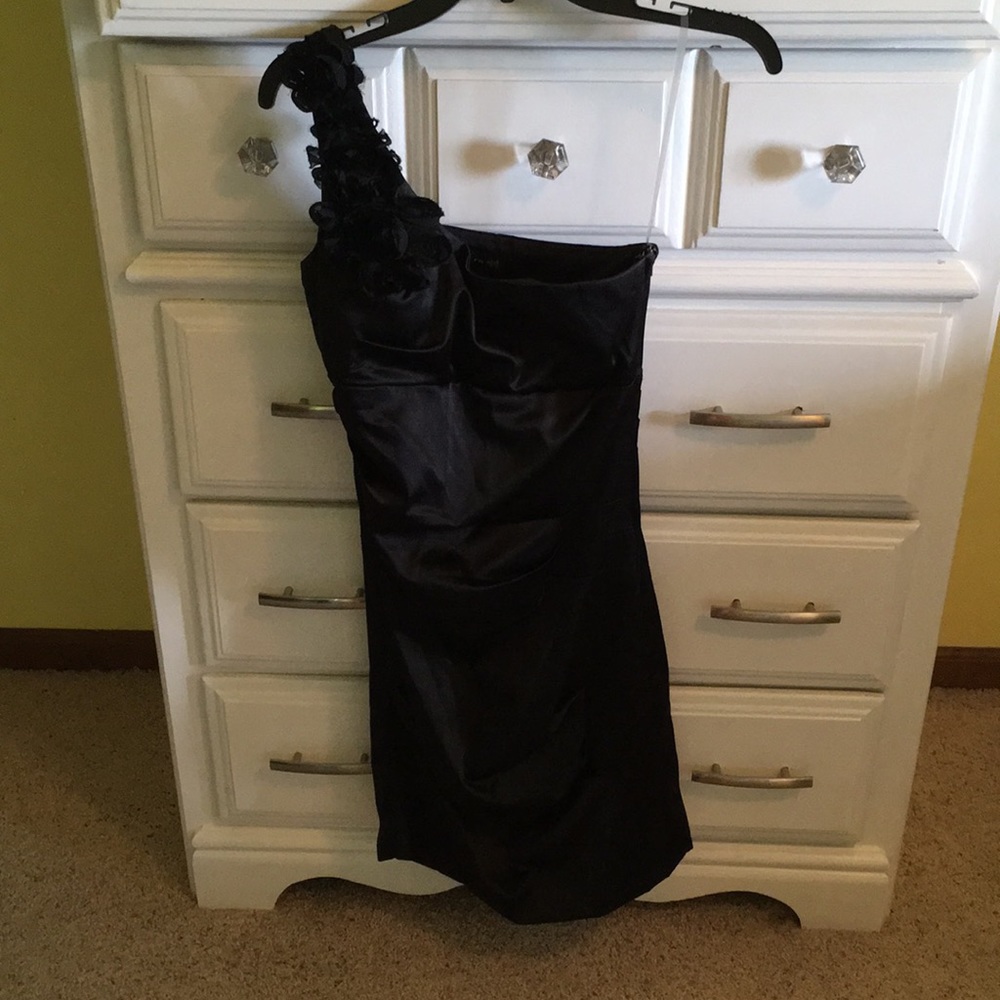 Black, one shoulder dress